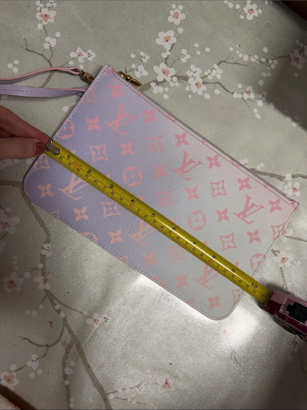 New Authentic Louis Vuitton Sunrise Pastel Pink Lilac Monogram Logo Wristlet